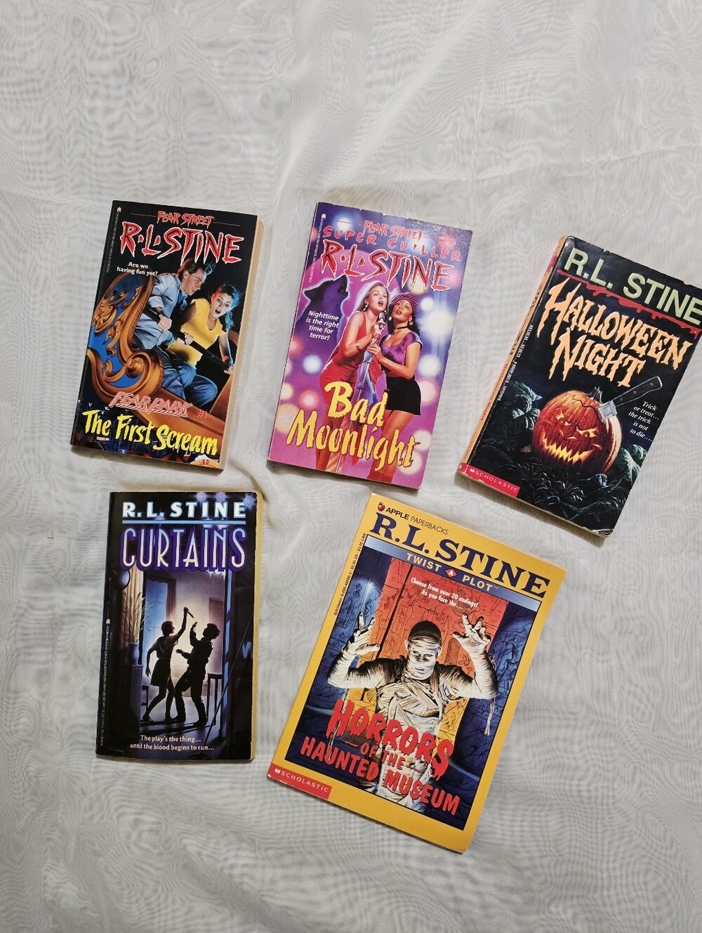 Vintage 1990s RL Stine Young Adult Horror Book Lot